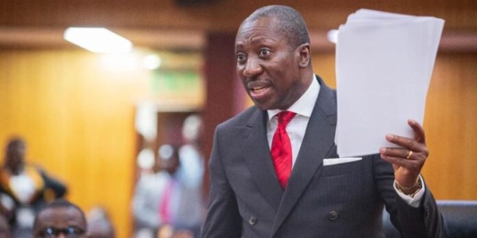 Afenyo-markin-papers-1024x682-1-750x375